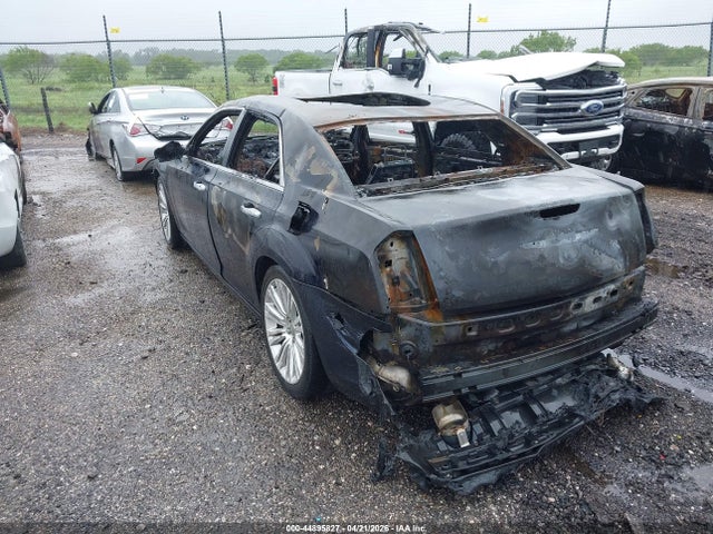44895827 :رقم المزاد ، 2C3CA6CTXBH554698 vin ، 2011 Chrysler 300c مزاد بيع