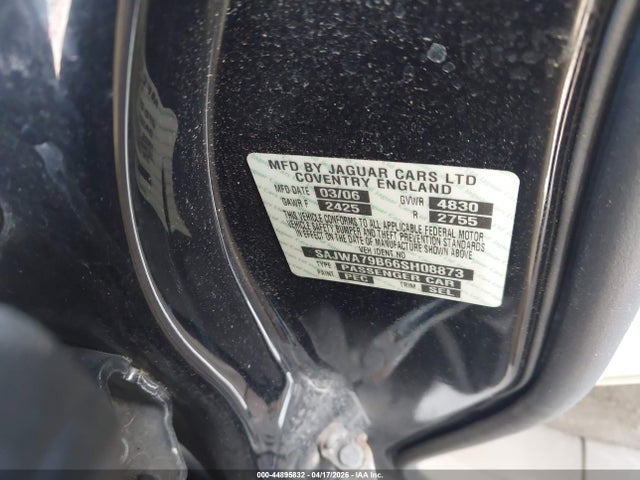 44895832 :رقم المزاد ، SAJWA79B66SH08873 vin ، 2006 Jaguar Xj Xj8 L مزاد بيع