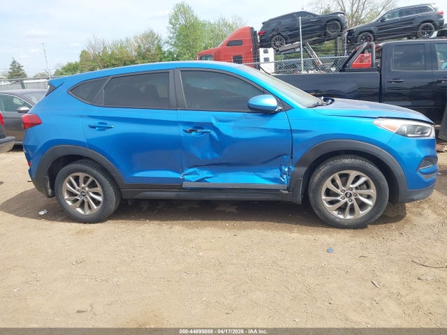 Продаж на аукціоні авто 2017 Hyundai Tucson Se, vin: KM8J23A4XHU507652, номер лоту: 44895888