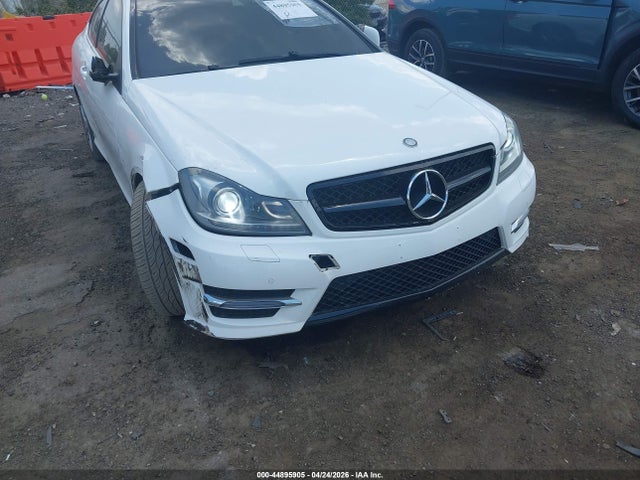 44895905 :رقم المزاد ، WDDGJ8JB4DG063597 vin ، 2013 Mercedes-benz C 350 Sport 4matic مزاد بيع