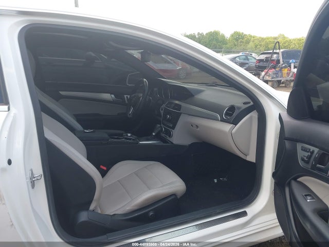 44895905 :رقم المزاد ، WDDGJ8JB4DG063597 vin ، 2013 Mercedes-benz C 350 Sport 4matic مزاد بيع