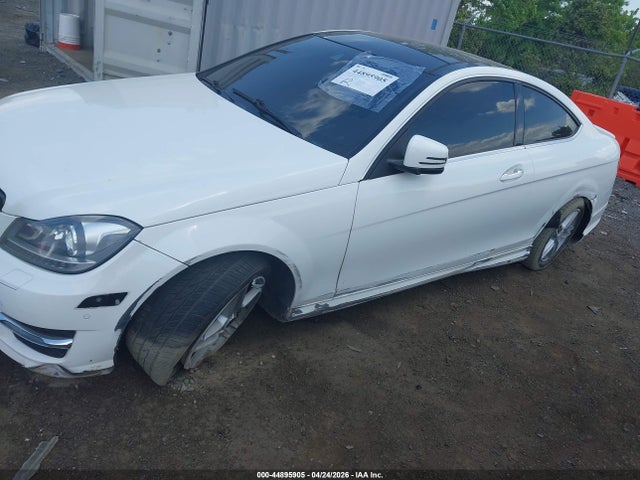 44895905 :رقم المزاد ، WDDGJ8JB4DG063597 vin ، 2013 Mercedes-benz C 350 Sport 4matic مزاد بيع
