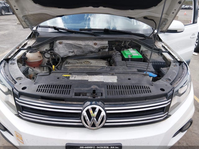 44895912 :رقم المزاد ، WVGBV7AX5GW561327 vin ، 2016 Volkswagen Tiguan Se مزاد بيع
