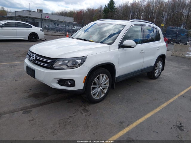 44895912 :رقم المزاد ، WVGBV7AX5GW561327 vin ، 2016 Volkswagen Tiguan Se مزاد بيع