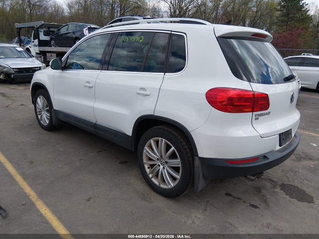 44895912 :رقم المزاد ، WVGBV7AX5GW561327 vin ، 2016 Volkswagen Tiguan Se مزاد بيع