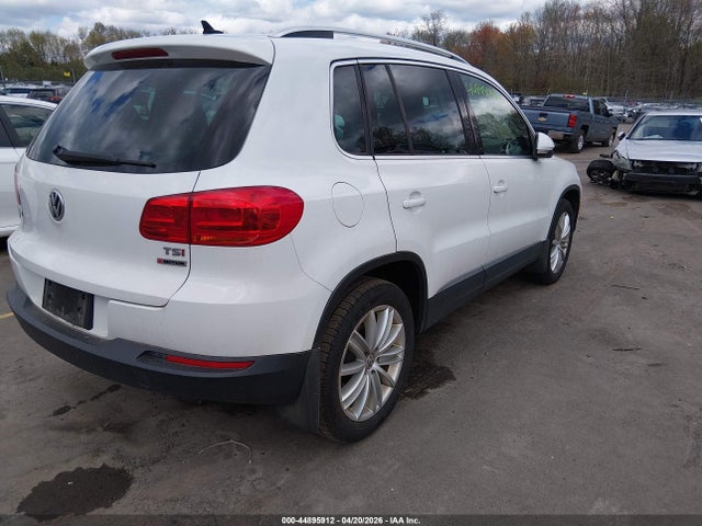 44895912 :رقم المزاد ، WVGBV7AX5GW561327 vin ، 2016 Volkswagen Tiguan Se مزاد بيع