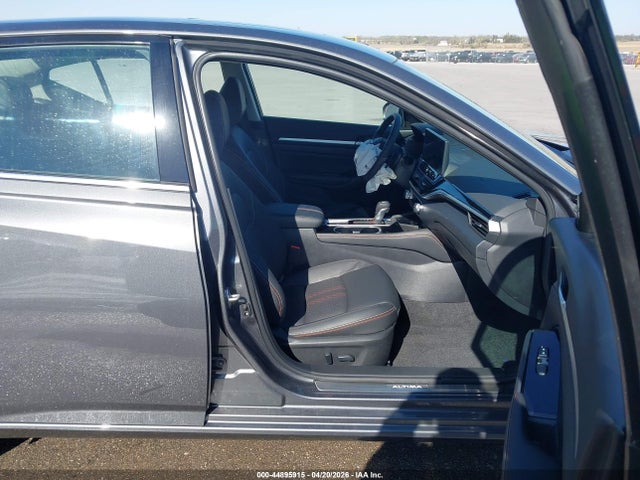 44895915 :رقم المزاد ، 1N4BL4CW3SN410018 vin ، 2025 Nissan Altima Sr Awd مزاد بيع