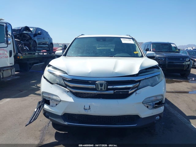Honda Pilot Touring 2017 5FNYF5H90HB026774 Image 12