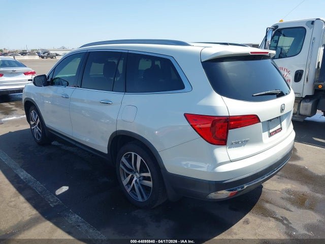 Honda Pilot Touring 2017 5FNYF5H90HB026774 Image 3