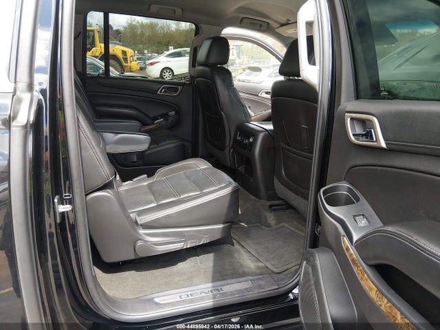 Продажа на аукционе авто 2015 Gmc Yukon Xl 1500 Denali, vin: 1GKS2JKJ8FR185714, номер лота: 44895942