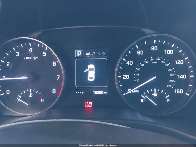 5NPD84LF4JH215385 Hyundai ELANTRA SEL