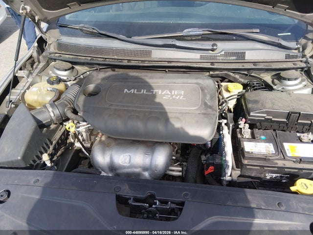 2016 Chrysler 200 Limited მანქანა იყიდება აუქციონზე, vin: 1C3CCCAB0GN110912, აუქციონის ნომერი: 44895990