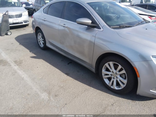 2016 Chrysler 200 Limited მანქანა იყიდება აუქციონზე, vin: 1C3CCCAB0GN110912, აუქციონის ნომერი: 44895990