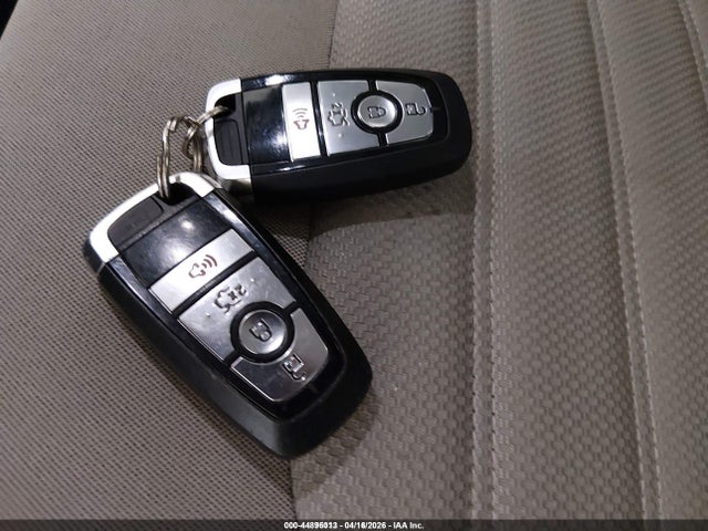 3FA6P0UU6JR279061 Ford Fusion Hybrid S