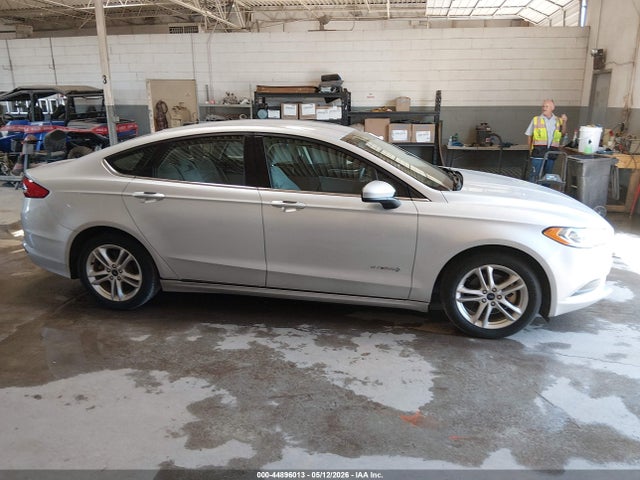 3FA6P0UU6JR279061 Ford Fusion Hybrid S