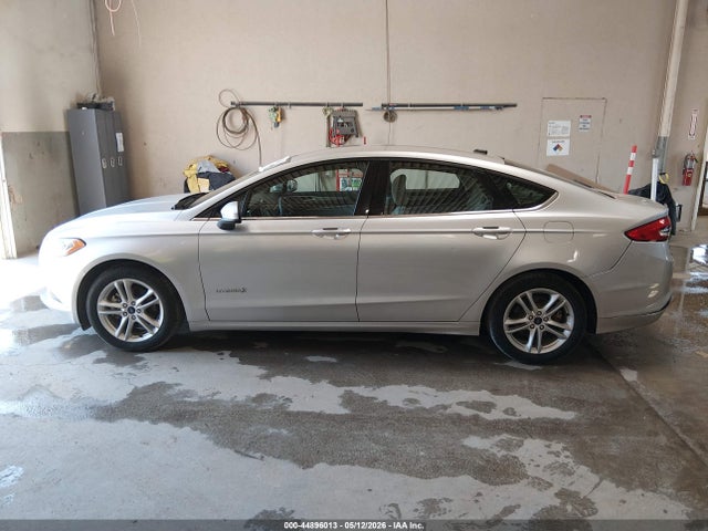3FA6P0UU6JR279061 Ford Fusion Hybrid S