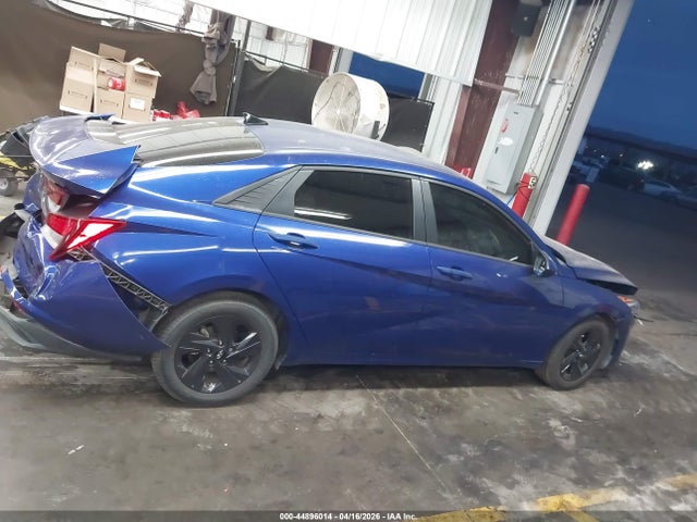 Продажа на аукционе авто 2021 Hyundai Elantra Sel, vin: 5NPLM4AG6MH040550, номер лота: 44896014