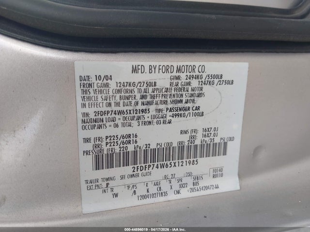 2005 Ford Crown Victoria Lx/lx Sport მანქანა იყიდება აუქციონზე, vin: 2FDFP74W65X121985, აუქციონის ნომერი: 44896019