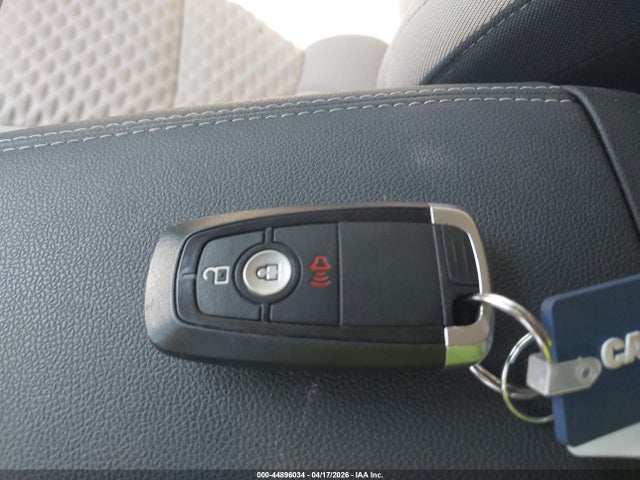 2020 Ford Escape Se მანქანა იყიდება აუქციონზე, vin: 1FMCU0G6XLUA24262, აუქციონის ნომერი: 44896034
