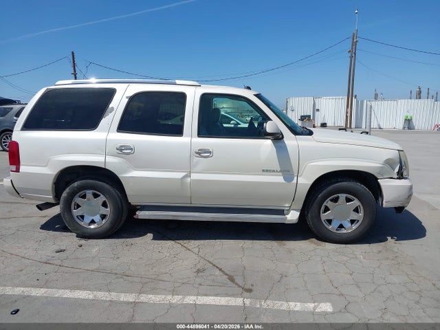Продажа на аукционе авто 2005 Cadillac Escalade Standard, vin: 1GYEK63N05R226644, номер лота: 44896041