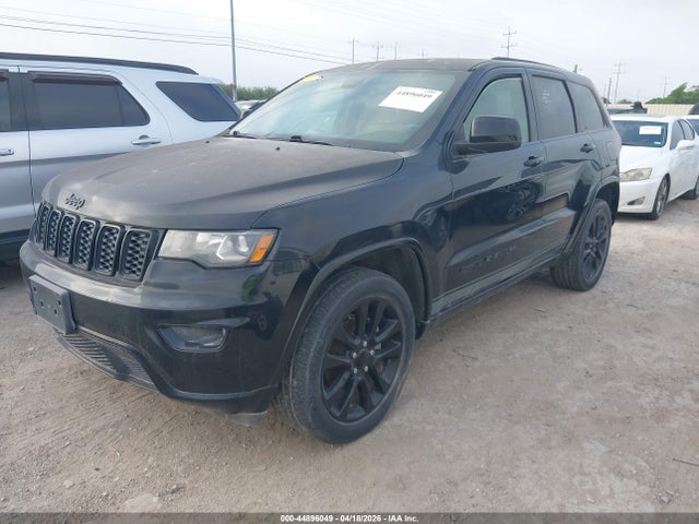 1C4RJFAG2JC122278 Jeep Grand Cherokee Altitude 4x4