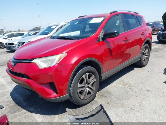 JTMBFREVXHJ172963 Toyota RAV4 LE
