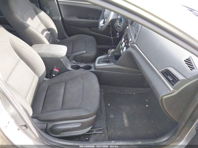44896066 :رقم المزاد ، KMHD74LF8KU793740 vin ، 2019 Hyundai Elantra Se مزاد بيع