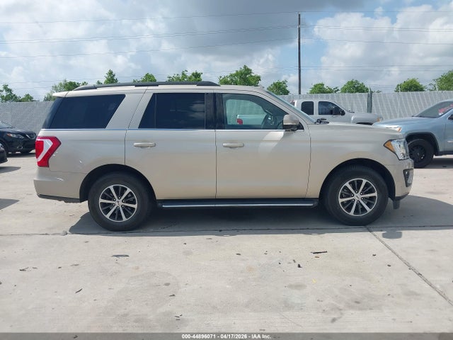 Продажа на аукционе авто 2018 Ford Expedition Xlt, vin: 1FMJU1HT9JEA15612, номер лота: 44896071