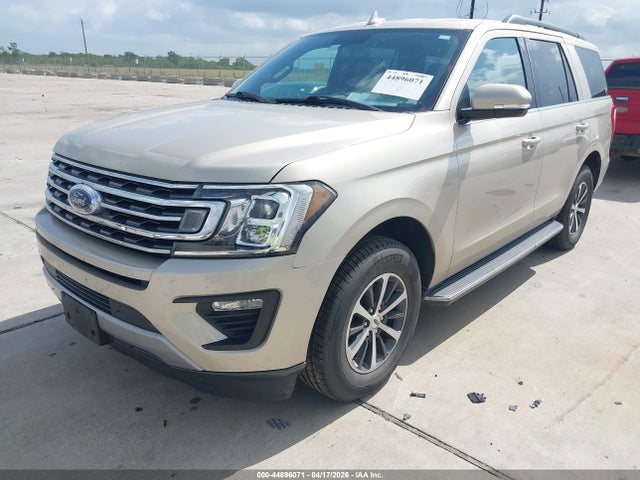 Продажа на аукционе авто 2018 Ford Expedition Xlt, vin: 1FMJU1HT9JEA15612, номер лота: 44896071