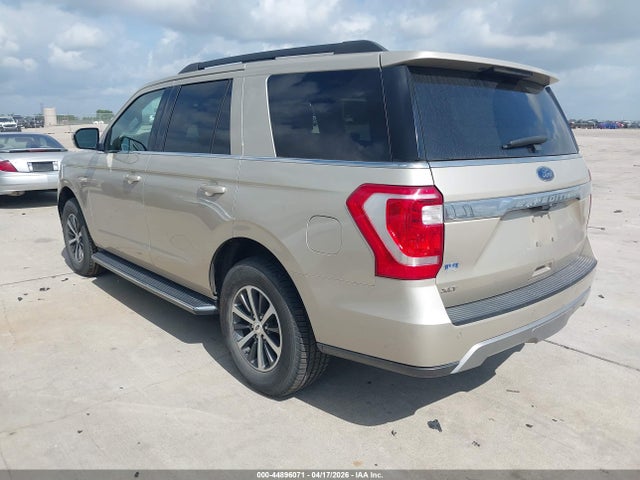 Продажа на аукционе авто 2018 Ford Expedition Xlt, vin: 1FMJU1HT9JEA15612, номер лота: 44896071