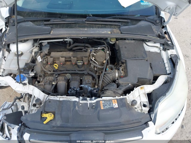 44896090 :رقم المزاد ، 1FADP3F28EL359261 vin ، 2014 Ford Focus Se مزاد بيع