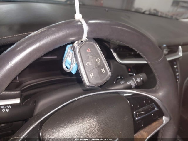 Продажа на аукционе авто 2018 Cadillac Xts Luxury, vin: 2G61M5S38J9115274, номер лота: 44896103