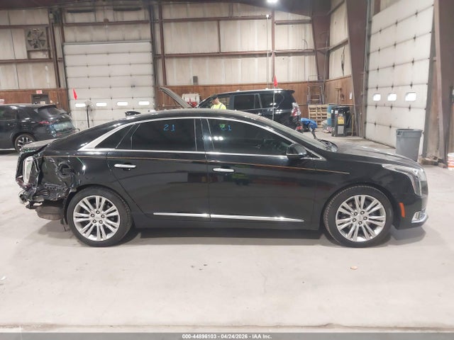 Продажа на аукционе авто 2018 Cadillac Xts Luxury, vin: 2G61M5S38J9115274, номер лота: 44896103