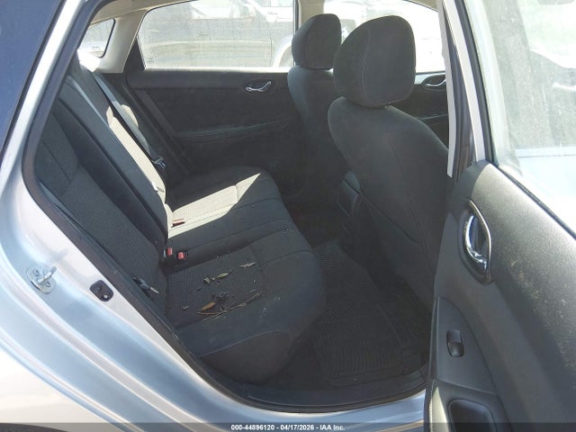 44896120 :رقم المزاد ، 3N1AB7AP5HY217020 vin ، 2017 Nissan Sentra S مزاد بيع
