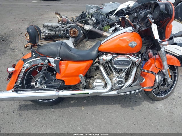 Harley-Davidson FLHXS 2023 1HD1KRP2XPB610835 Image 12