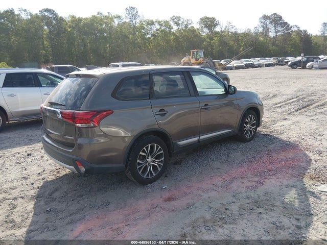 Продажа на аукционе авто 2017 Mitsubishi Outlander Es, vin: JA4AD2A33HZ004932, номер лота: 44896153