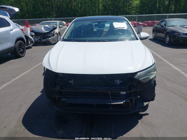 Продаж на аукціоні авто 2019 Volkswagen Jetta 1.4t R-line/1.4t S/1.4t Se, vin: 3VWC57BU9KM024589, номер лоту: 44896154