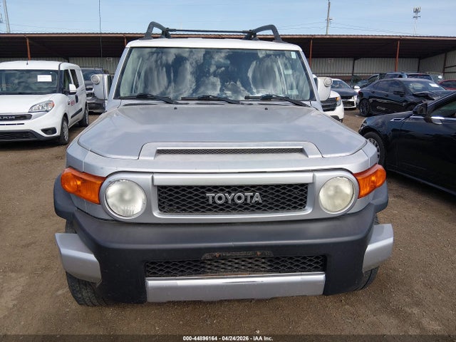 44896164 :رقم المزاد ، JTEBU11F08K020590 vin ، 2008 Toyota Fj Cruiser مزاد بيع