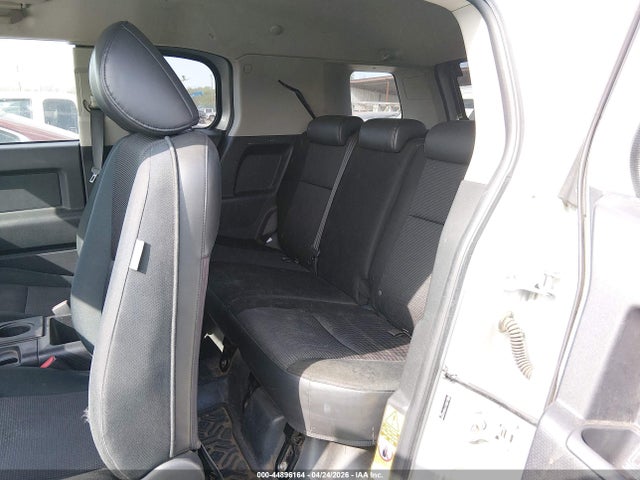 44896164 :رقم المزاد ، JTEBU11F08K020590 vin ، 2008 Toyota Fj Cruiser مزاد بيع