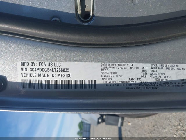 44896171 :رقم المزاد ، 3C4PDCGB4LT266835 vin ، 2020 Dodge Journey Crossroad مزاد بيع