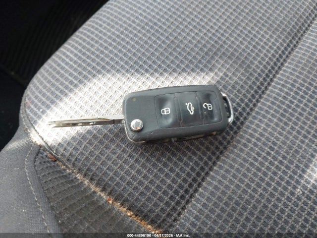 Продаж на аукціоні авто 2011 Volkswagen Golf 2.5l 4-door, vin: WVWDB7AJ2BW287319, номер лоту: 44896190