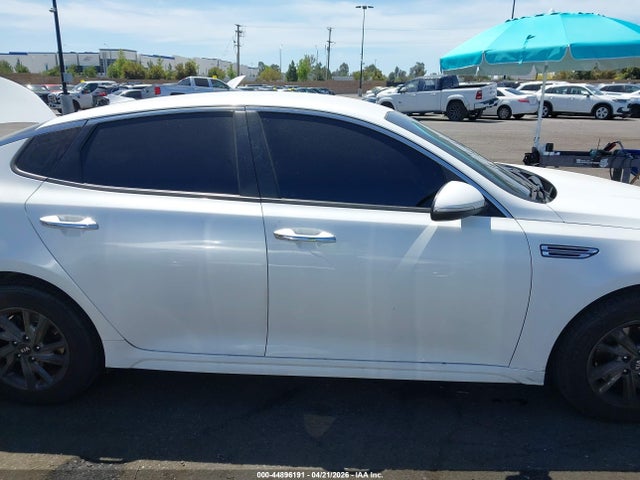 5XXGT4L33KG371920 KIA Optima Lx