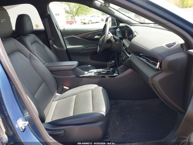 44896212 :رقم المزاد ، KL47LBEP2SB070544 vin ، 2025 Buick Envista Sport Touring Fwd مزاد بيع
