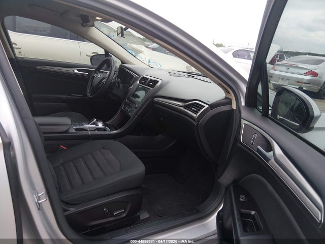 2017 Ford Fusion Se მანქანა იყიდება აუქციონზე, vin: 3FA6P0HD6HR241513, აუქციონის ნომერი: 44896221