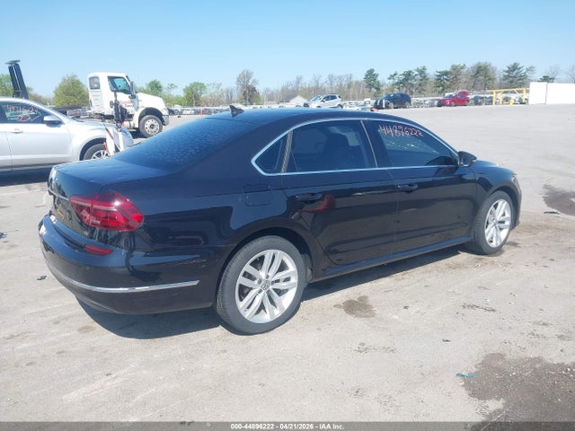 Продажа на аукционе авто 2018 Volkswagen Passat 2.0t Se, vin: 1VWBA7A38JC008657, номер лота: 44896222