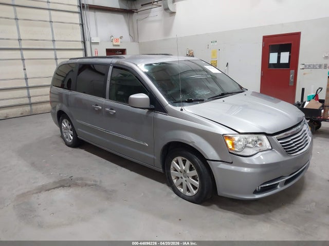 Продажа на аукционе авто 2016 Chrysler Town & Country Touring, vin: 2C4RC1BG4GR294663, номер лота: 44896226