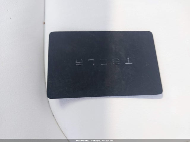 Продаж на аукціоні авто 2021 Tesla Model Y Standard Range Rear-wheel Drive, vin: 5YJYGDED4MF106198, номер лоту: 44896227