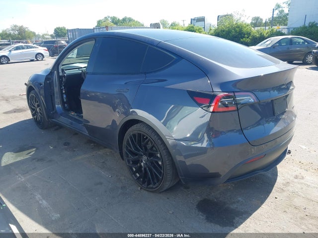 Продаж на аукціоні авто 2021 Tesla Model Y Standard Range Rear-wheel Drive, vin: 5YJYGDED4MF106198, номер лоту: 44896227
