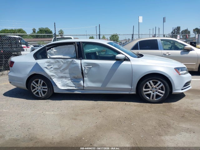 Aukcja sprzedaży 2018 Volkswagen Jetta 1.4t S, vin: 3VW2B7AJ4JM263011, numer aukcji: 44896232