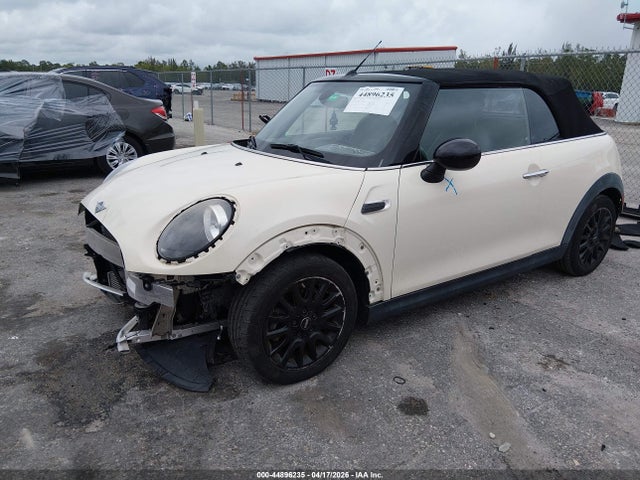 Продажа на аукционе авто 2019 Mini Convertible Cooper, vin: WMWWG5C55K3H09177, номер лота: 44896235